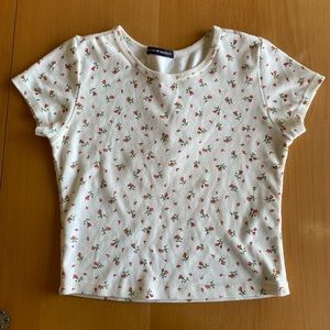 Brandy Melville Floral Ashyln Top | One Size